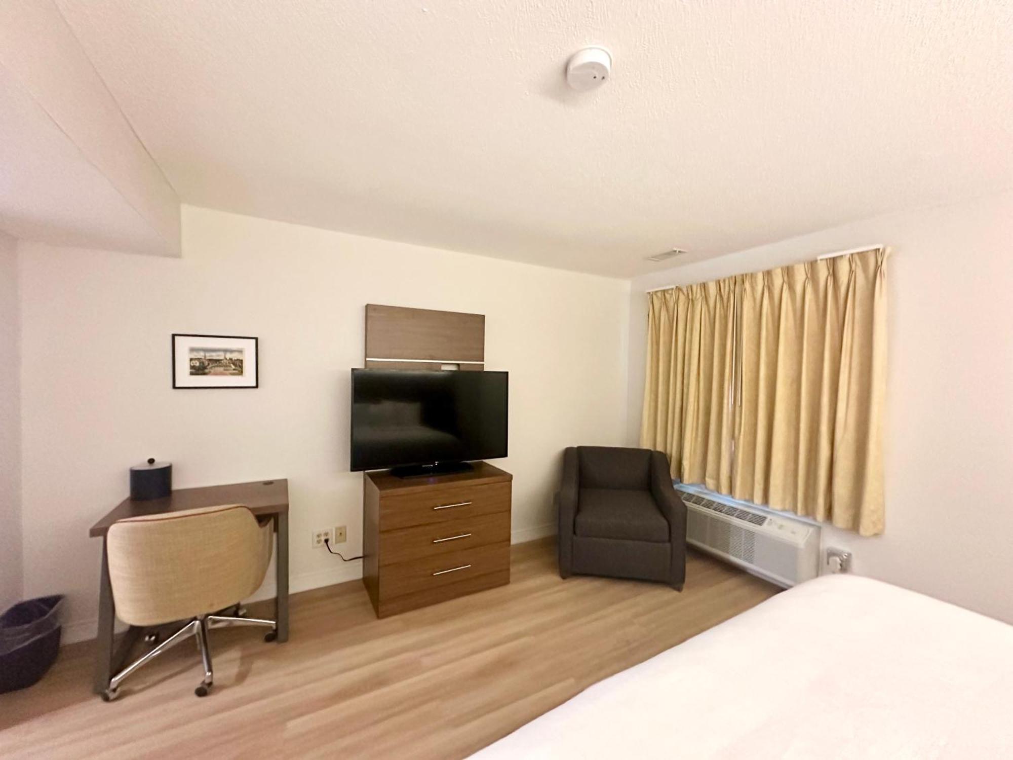 Baldwin Inn And Suites West Springfield Kültér fotó